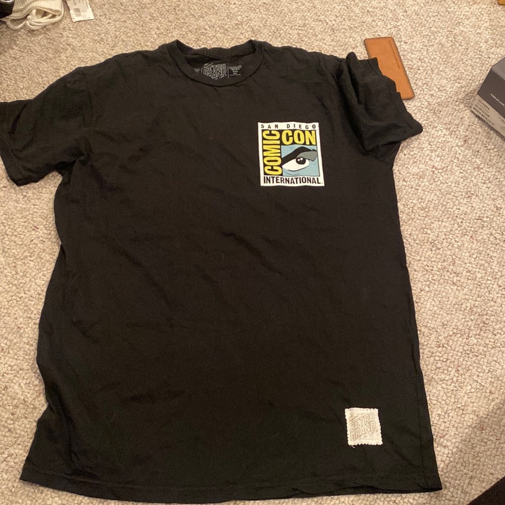 NWT Retro Brand Comic Con shirt